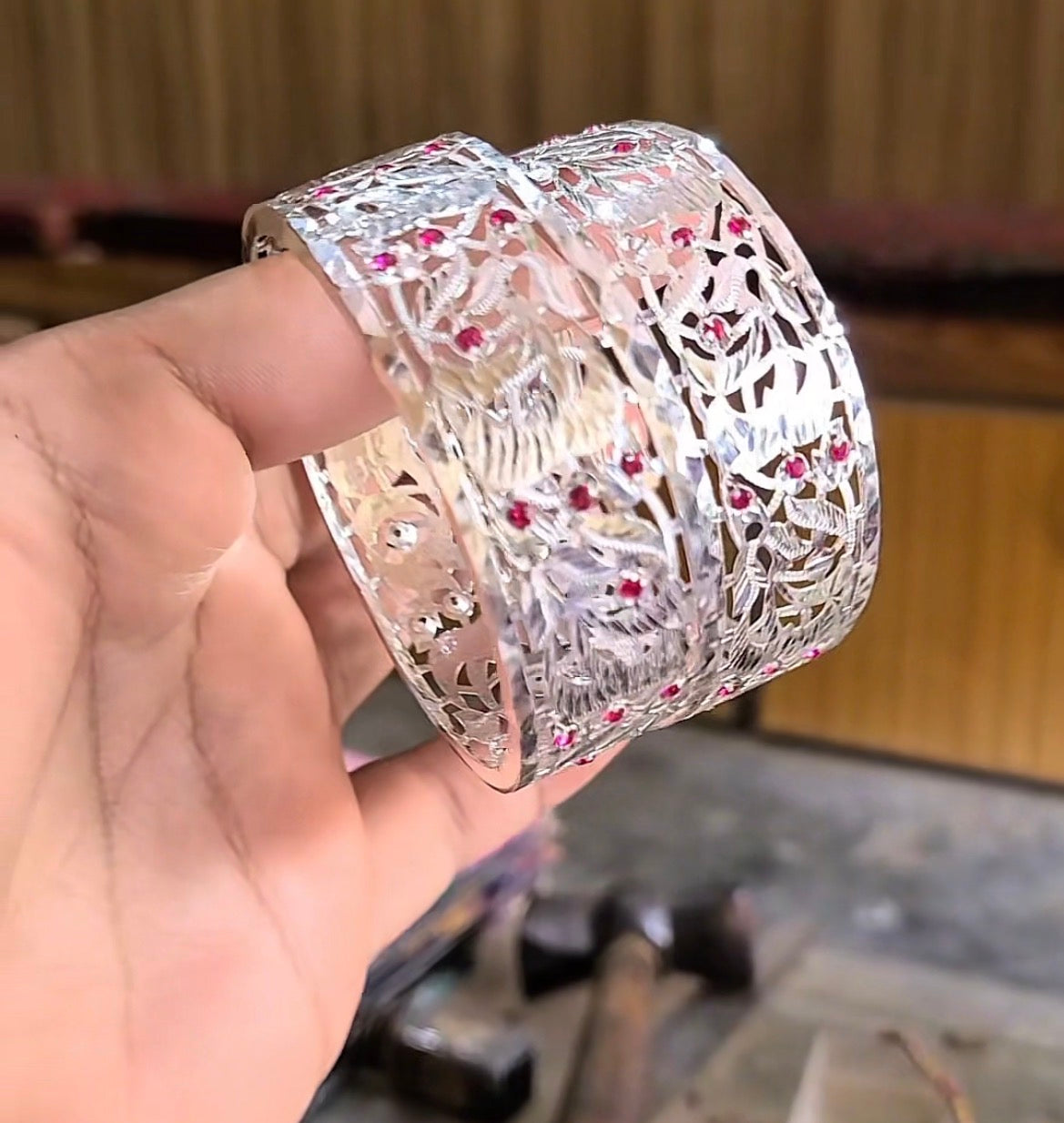 Royal Silver Cutwork Kada - Italian Bangle