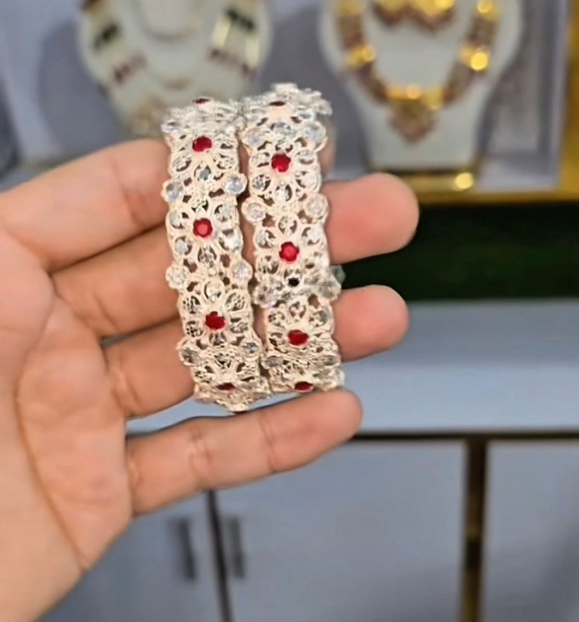 Italian Bangle – Floral Stone Designer Cuff